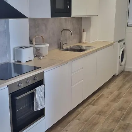 アパート Pisos Con Vistas Al Mar フエンヒロラ