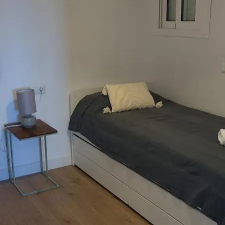 アパート Pisos Con Vistas Al Mar フエンヒロラ