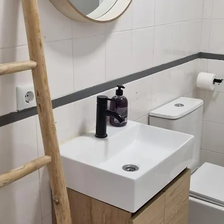 Pisos Con Vistas Al Mar アパート