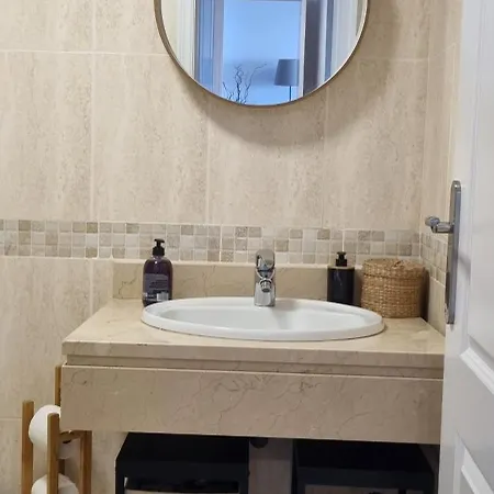 Pisos Con Vistas Al Mar דירה *