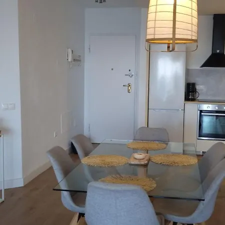 דירה Pisos Con Vistas Al Mar פואנגירולה