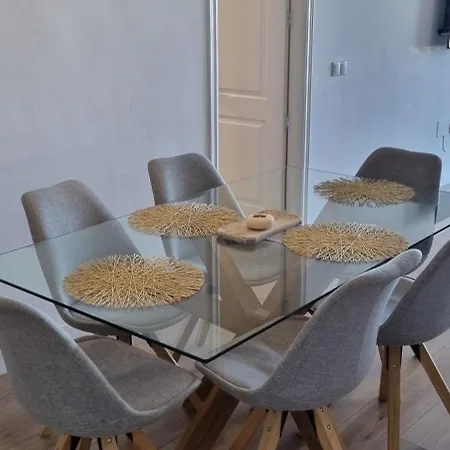 Pisos Con Vistas Al Mar Lejlighed